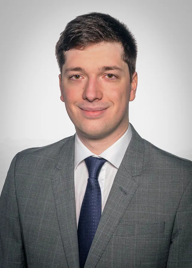 Headshot of Razvan Azamfirei